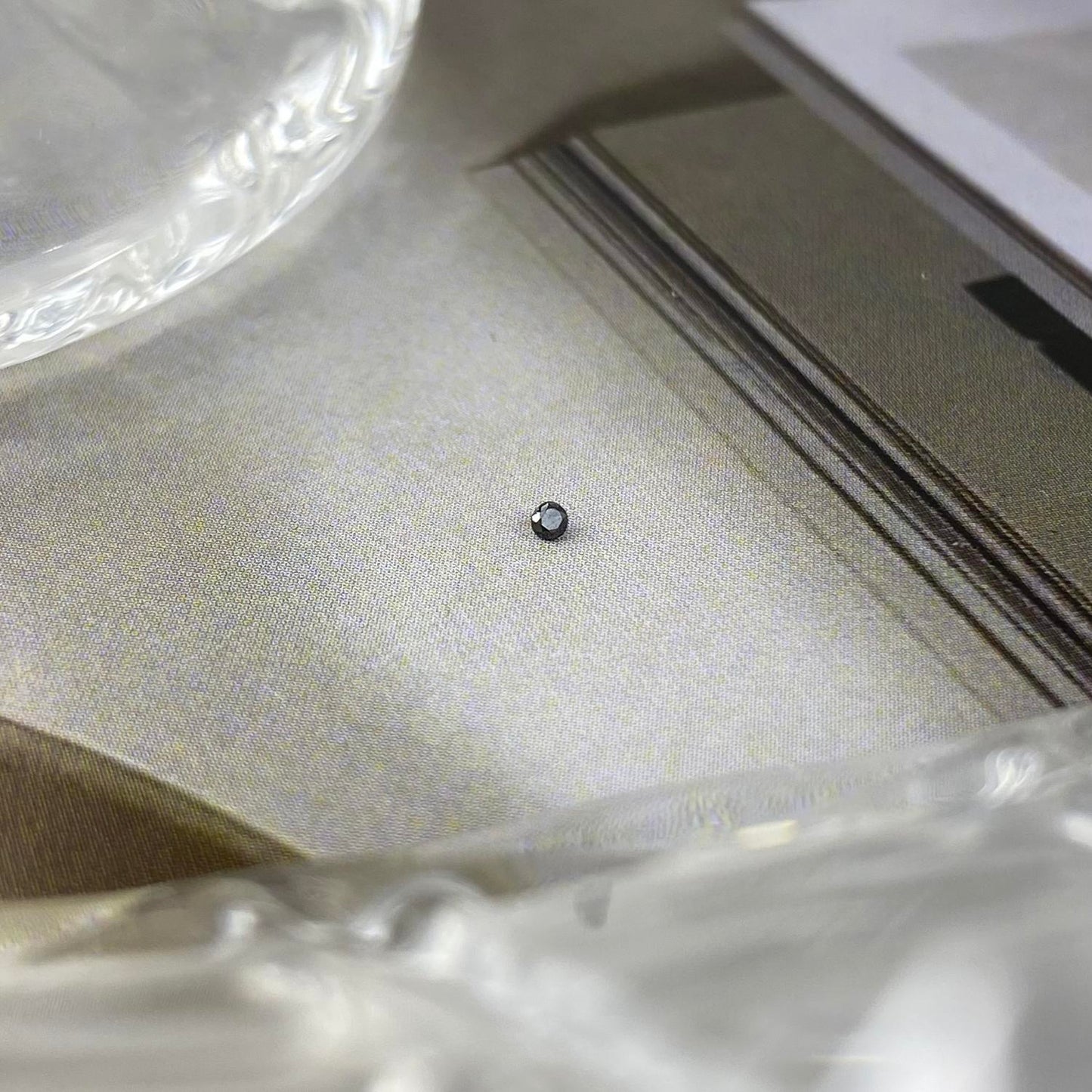 Black Diamond Round 1mm natural