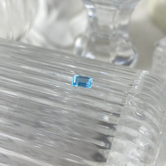 Apatite Paraiba Octagon 4,6x2,9x2,1mm