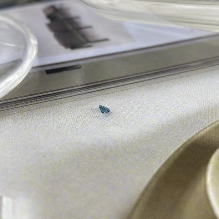 Blue Diamond Round 2,5mm