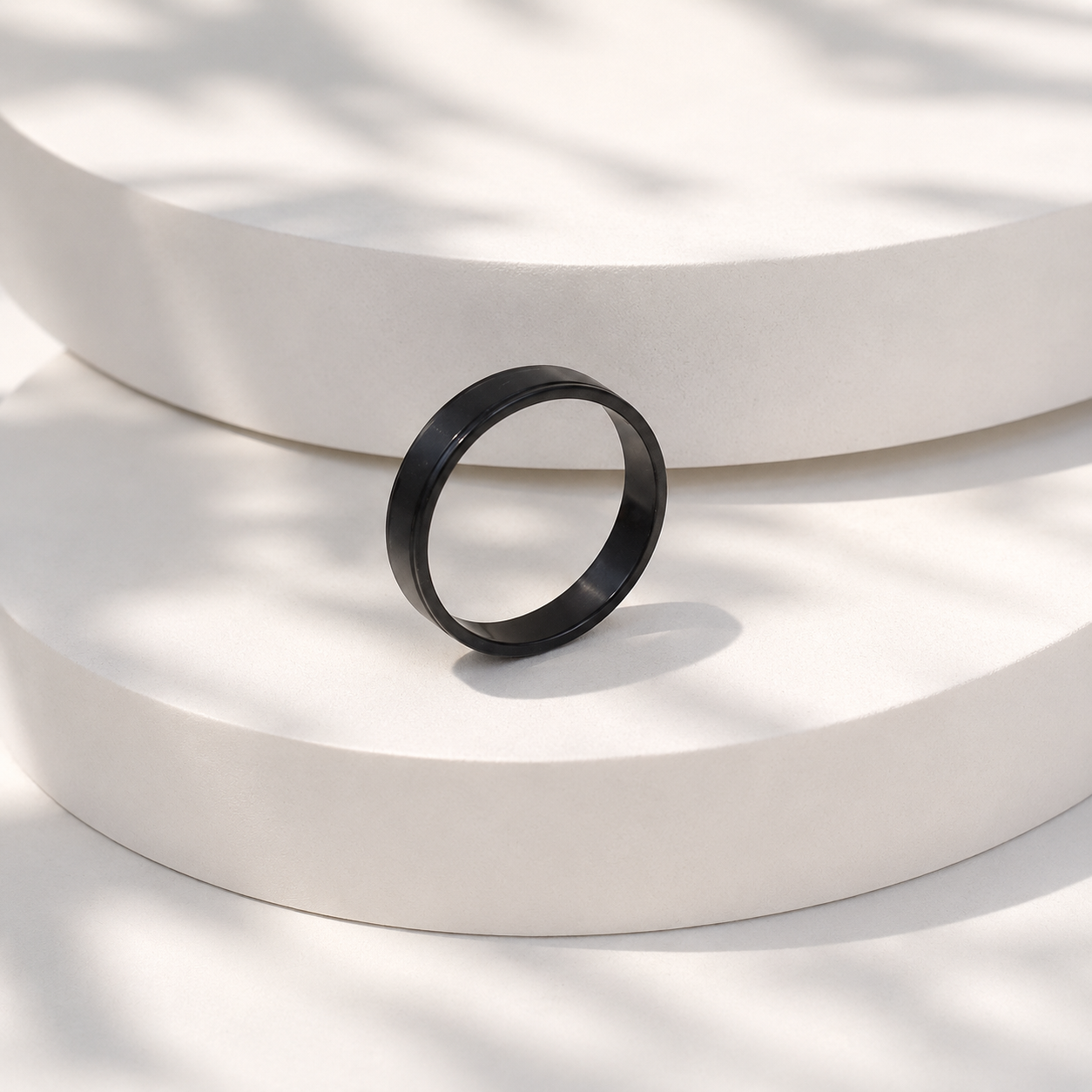 Step Edge Ring Black
