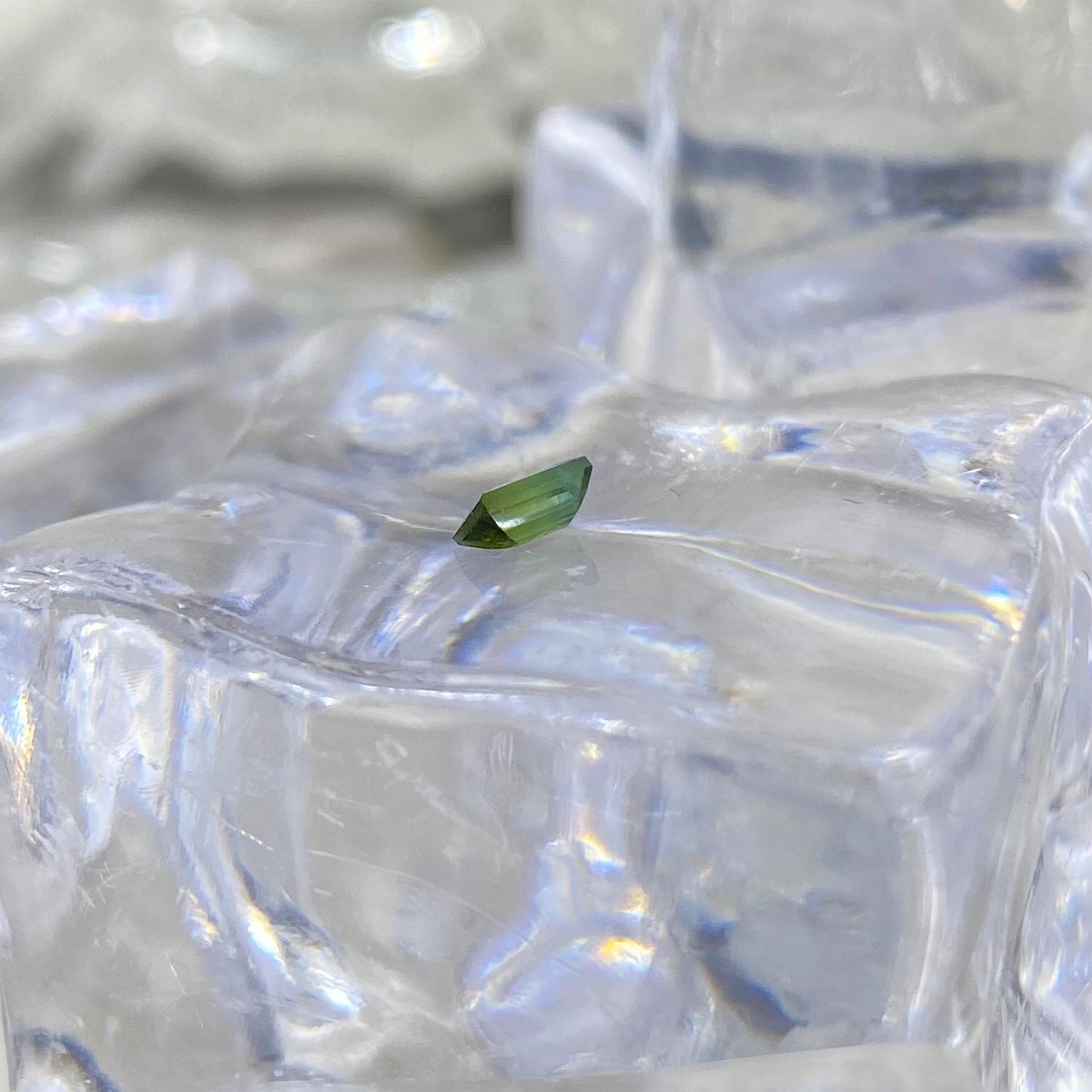 Green Tourmaline Baguette 4x2 mm