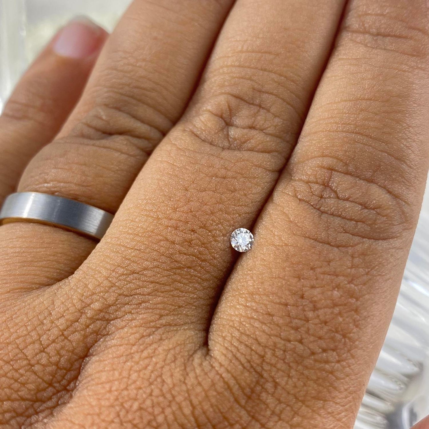 Moissanite Round 3mm good