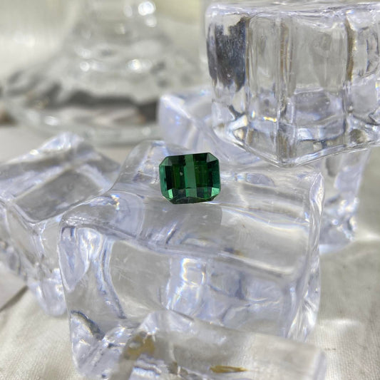 Green Tourmaline Octagon 7x6x5,2 mm