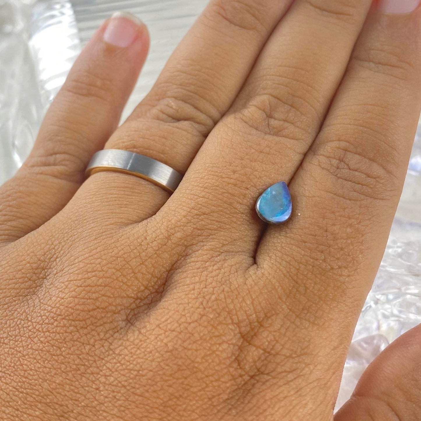 Boulder Doublet Opal Pear 8x5 mm