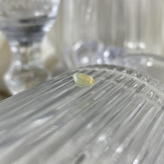 Opal Oval 4x6 mm natural