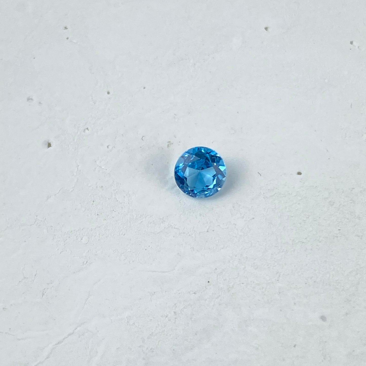 Natural Blue Topaz 5mm