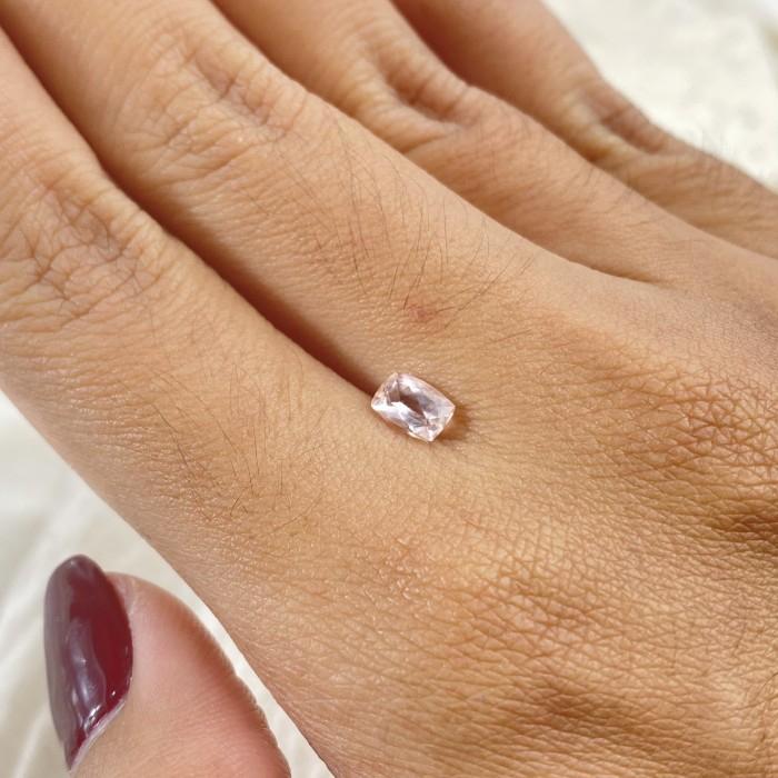 Morganite Cushion Long 0,5ct 4x6mm