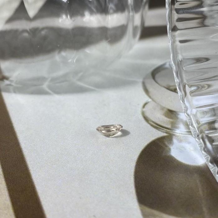 Morganite Oval 6x4mm natural