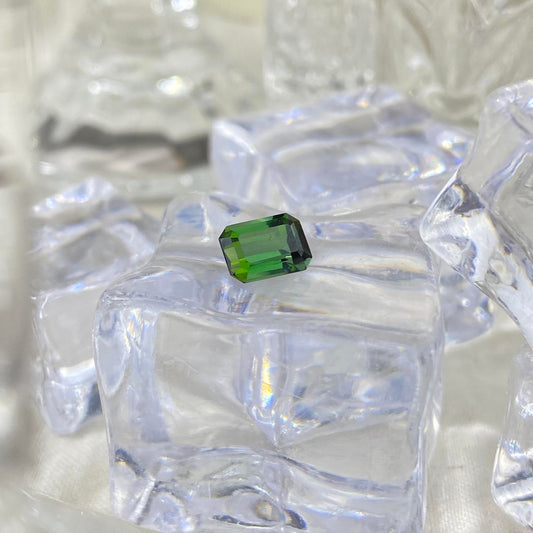 Green Tourmaline Octagon Cut 7,5x5x4mm
