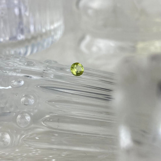 Peridot Round 4mm natural