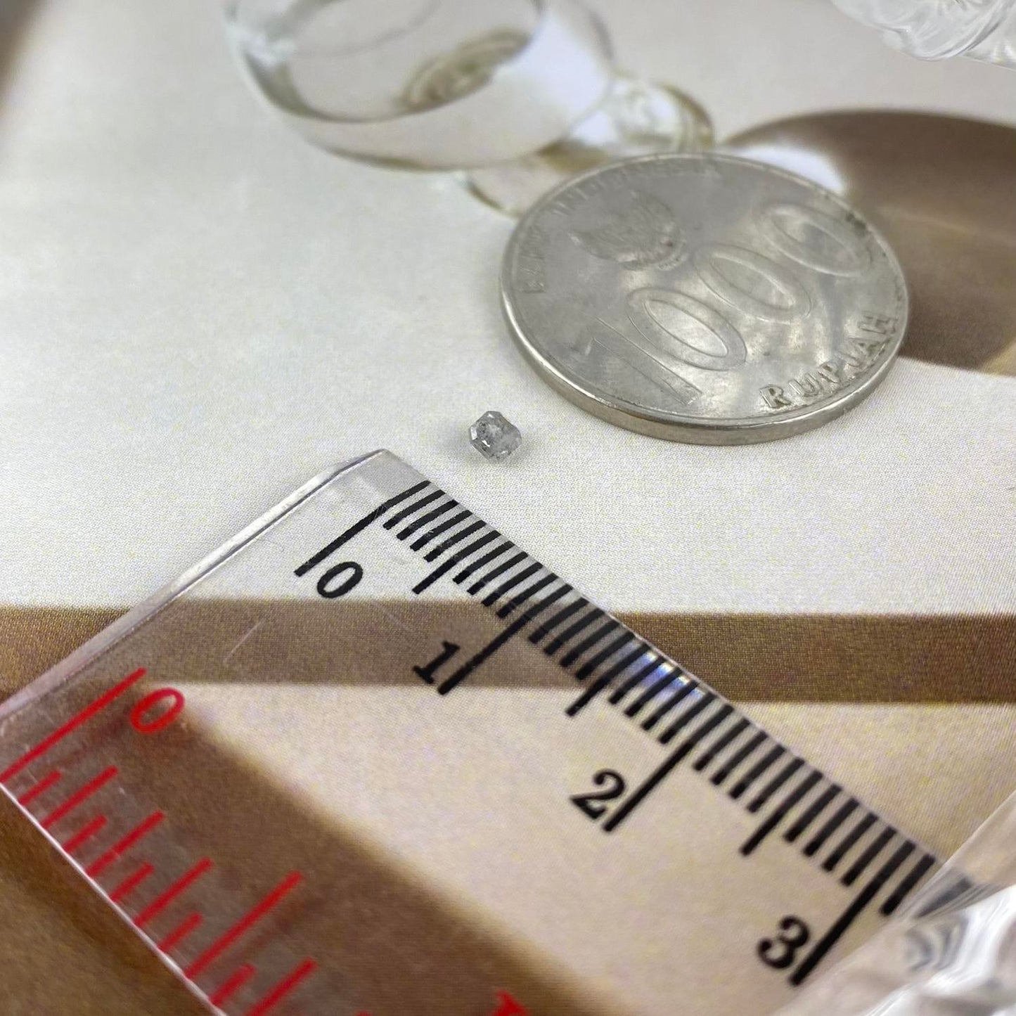 Salt Pepper Diamond Octagon 2,5 x 2,5mm