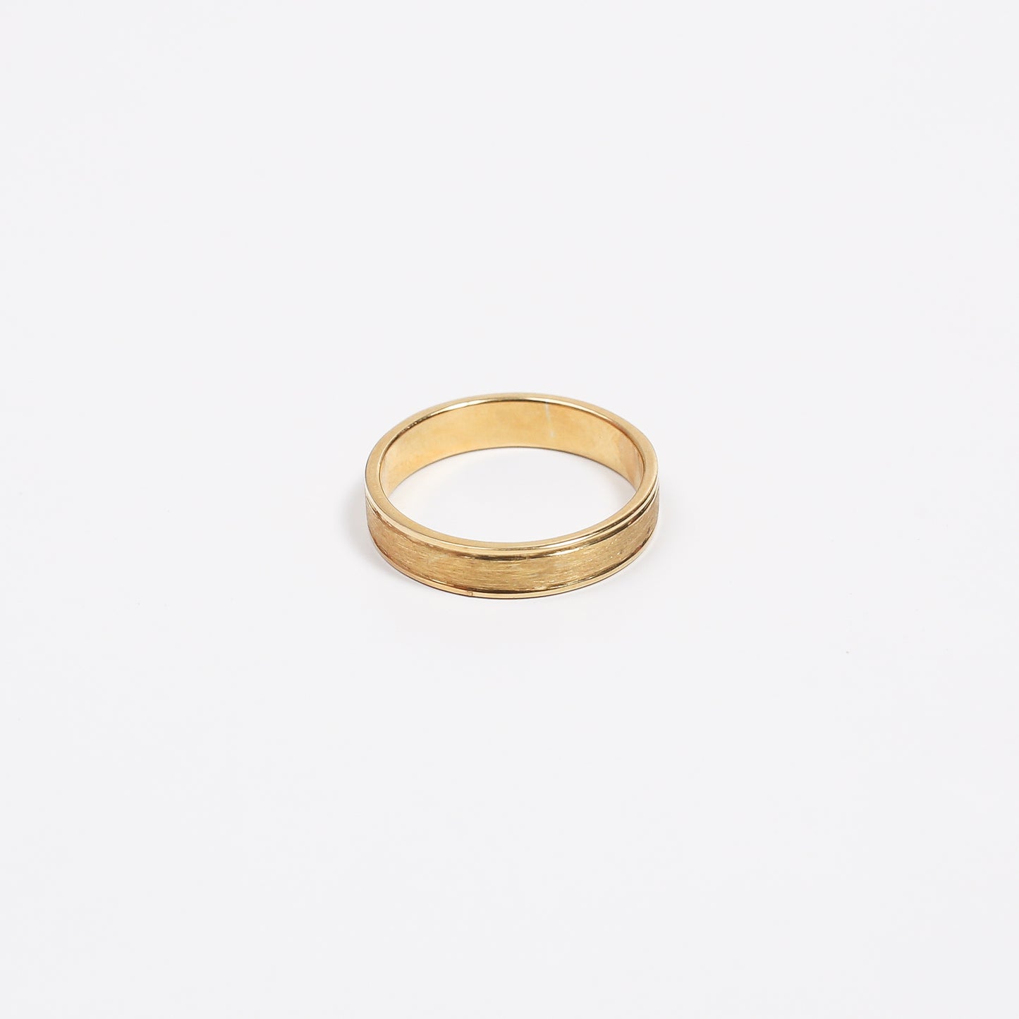 Step Edge Ring Gold