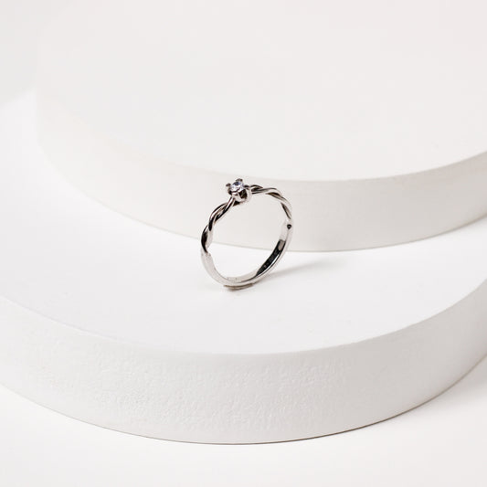 Silang Ring White Glossy