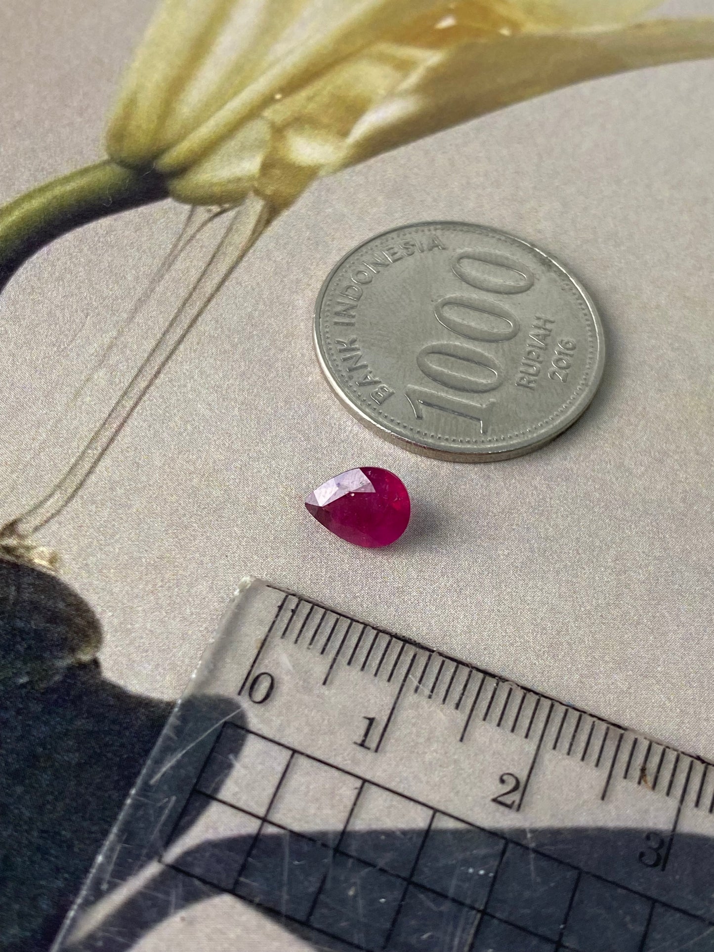 Red Ruby Pearcut 1,67ct 8x6x5mm