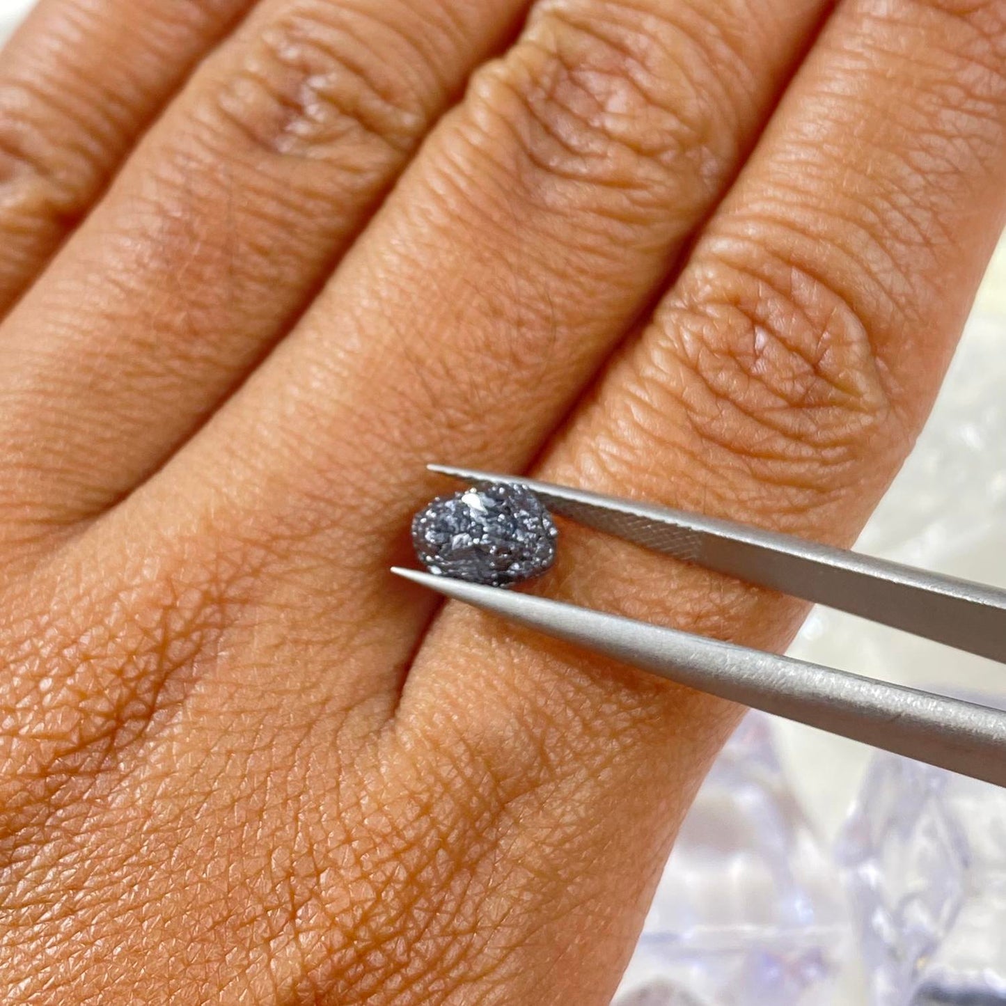 Black Diamond Rough 1,9ct 7,8 x 5,8mm