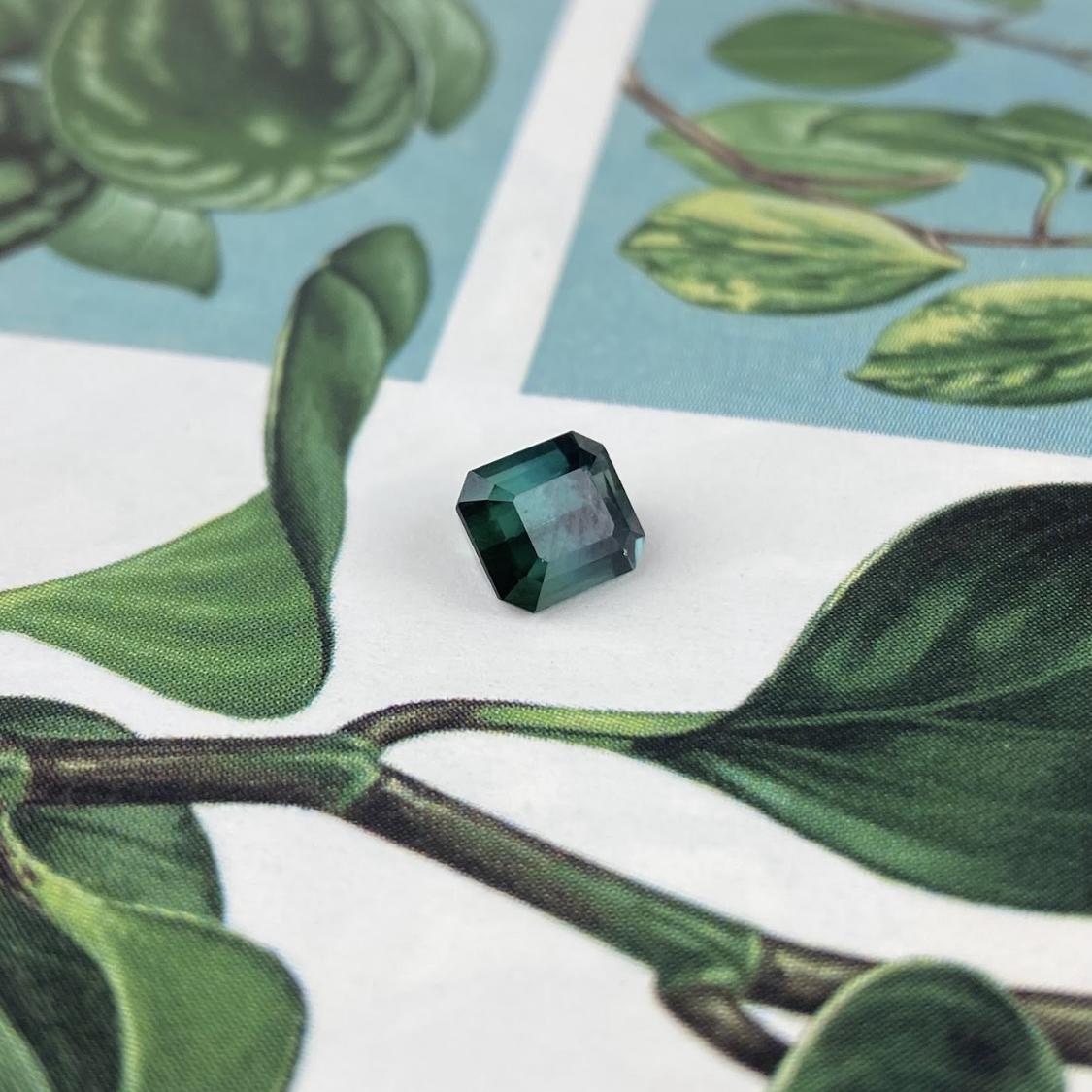 Natural Green Tourmaline USD 6,5x6x4mm