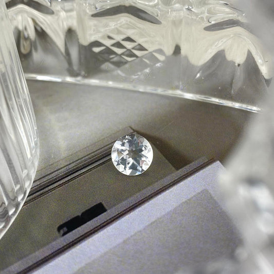 White Topaz Round 8mm natural