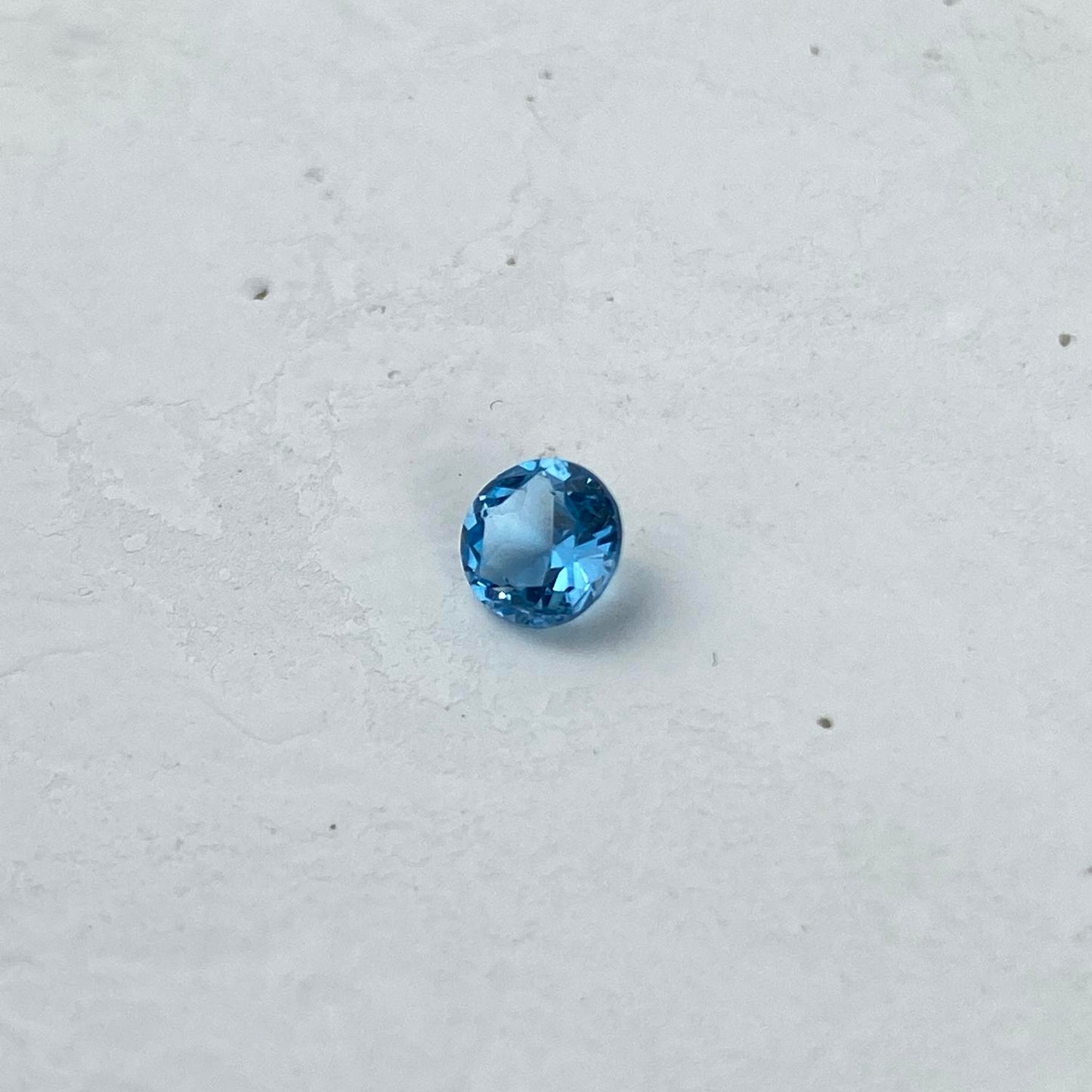 Natural Blue Topaz 5mm