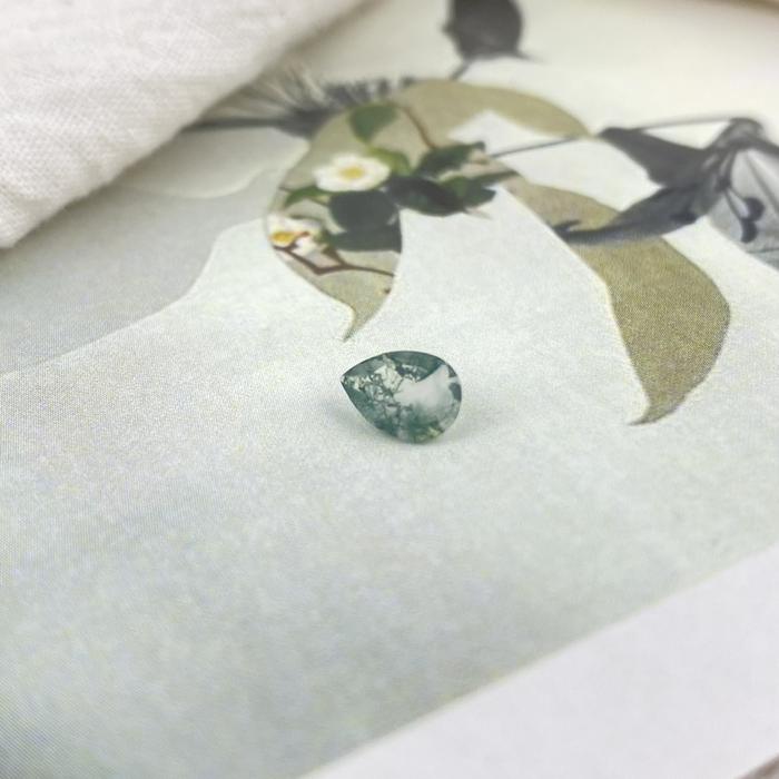 Moss Agate Tear Drop 7x5 mm