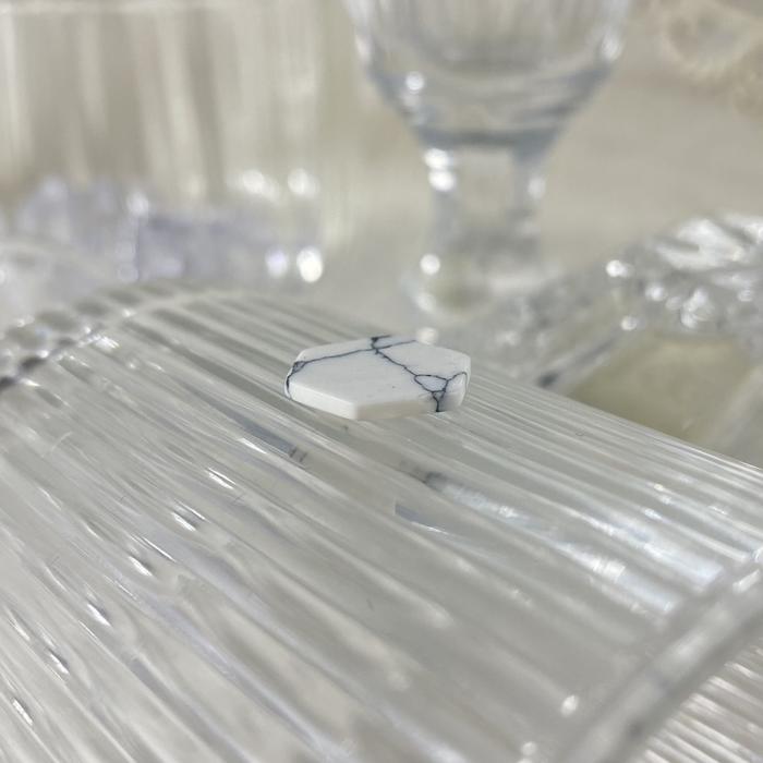 White Hexagon Howlite 14mm