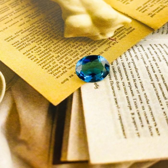 London Blue Topaz Oval 9x7mm