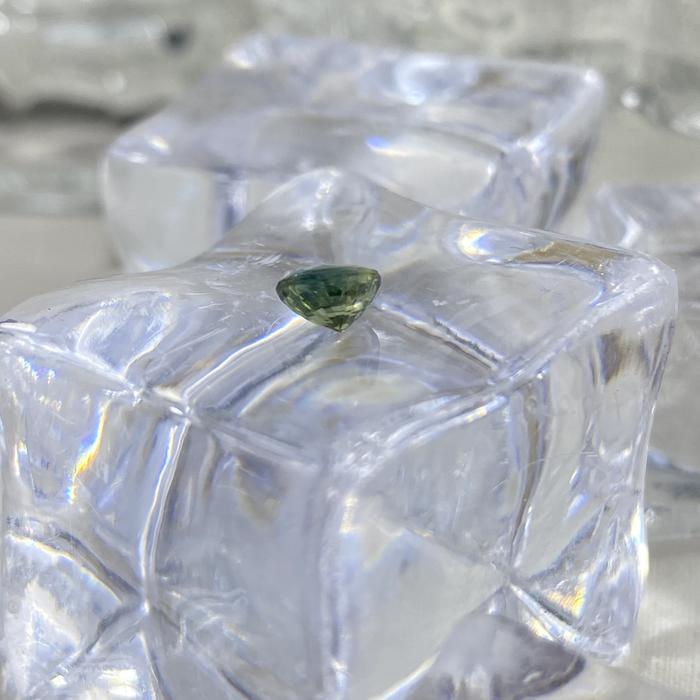 Teal Sapphire Oval 0,63ct 5x4mm