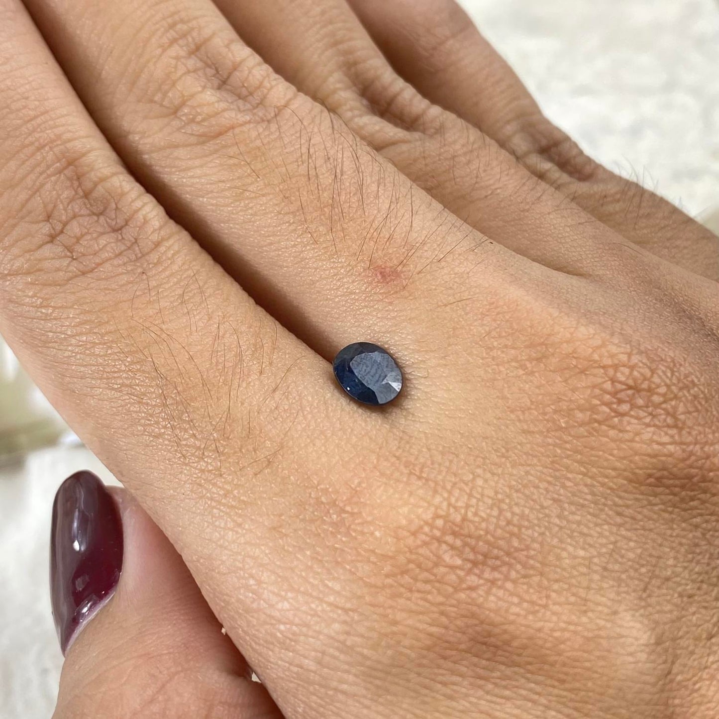 Dark Sapphire Oval 6,5 x 5 x 2,7mm