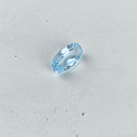 Natural Blue Topaz Oval 1,6ct