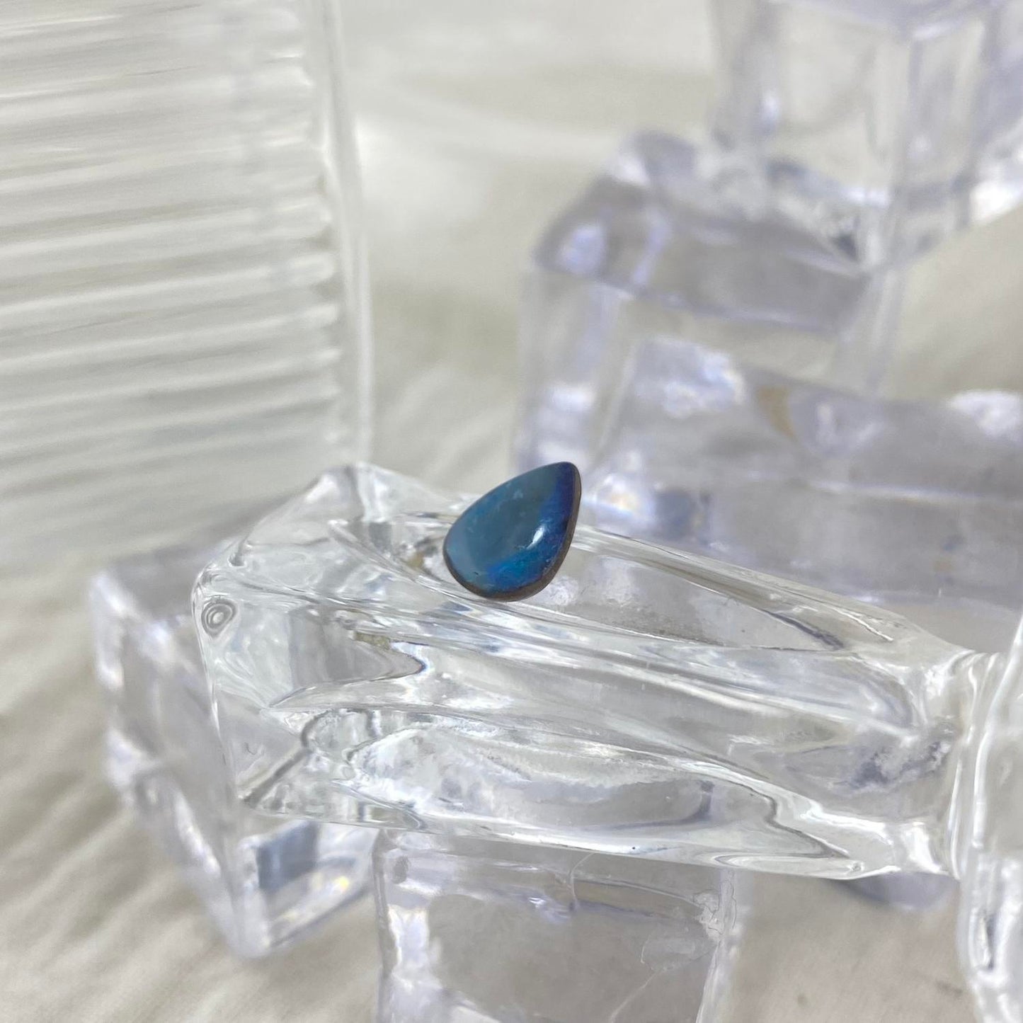 Boulder Doublet Opal Pear 8x5 mm