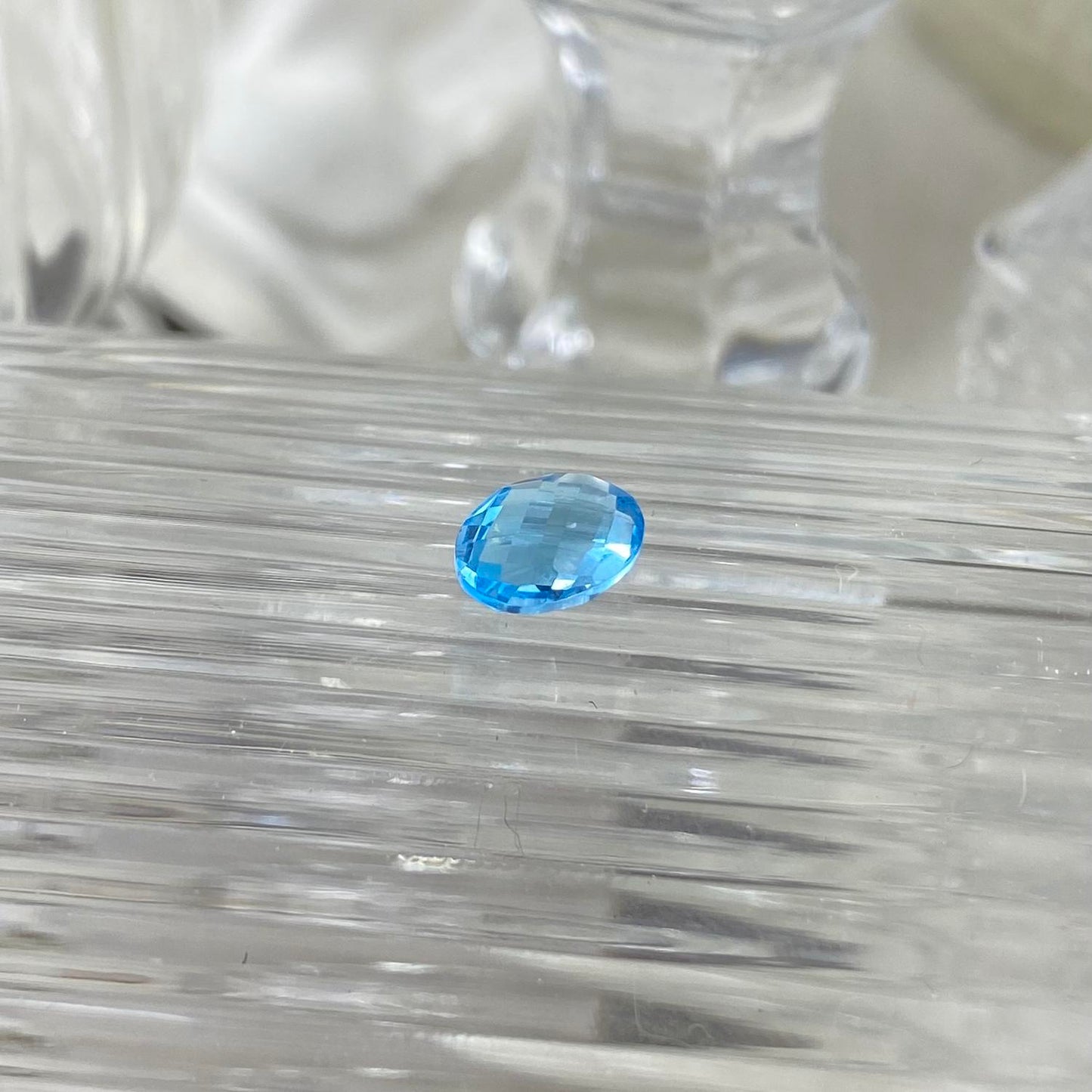 Blue Topaz Checkerboard Oval 8x6mm