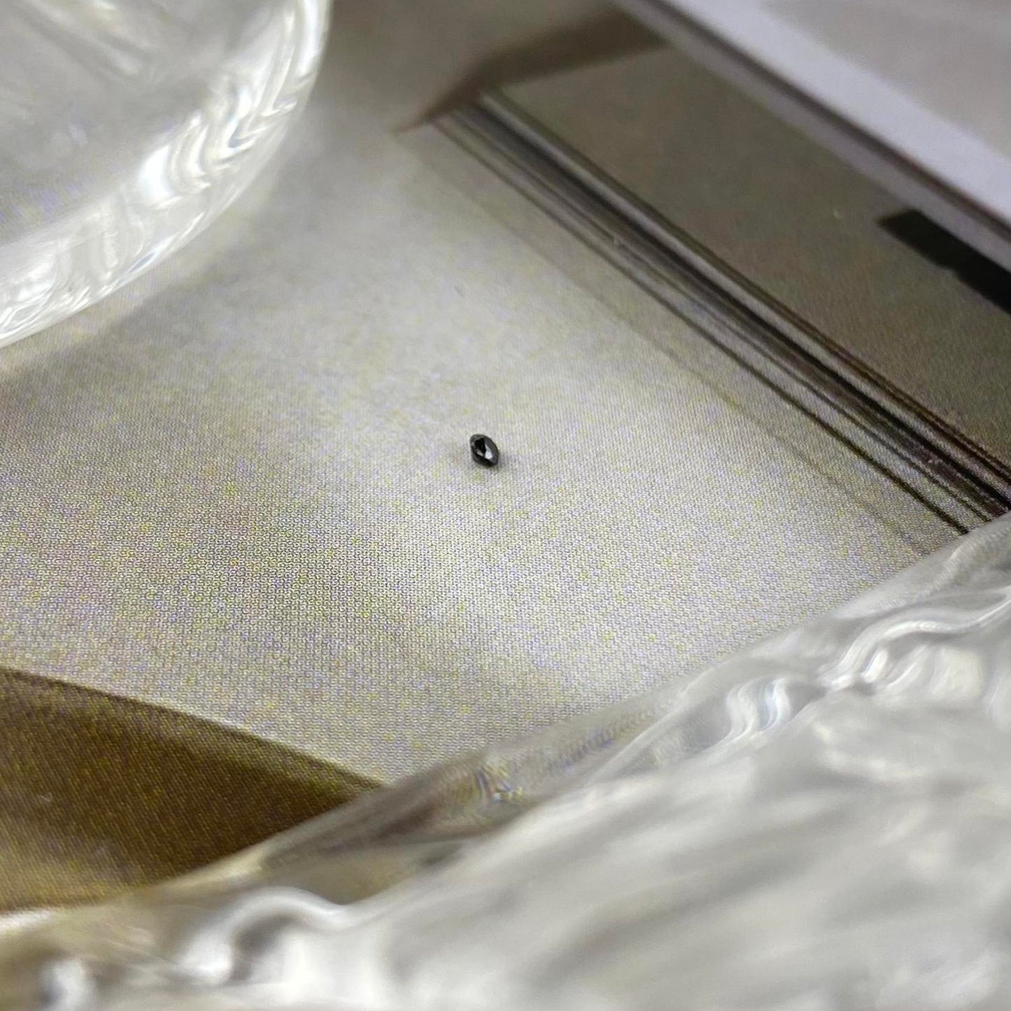 Black Diamond Round 1mm natural