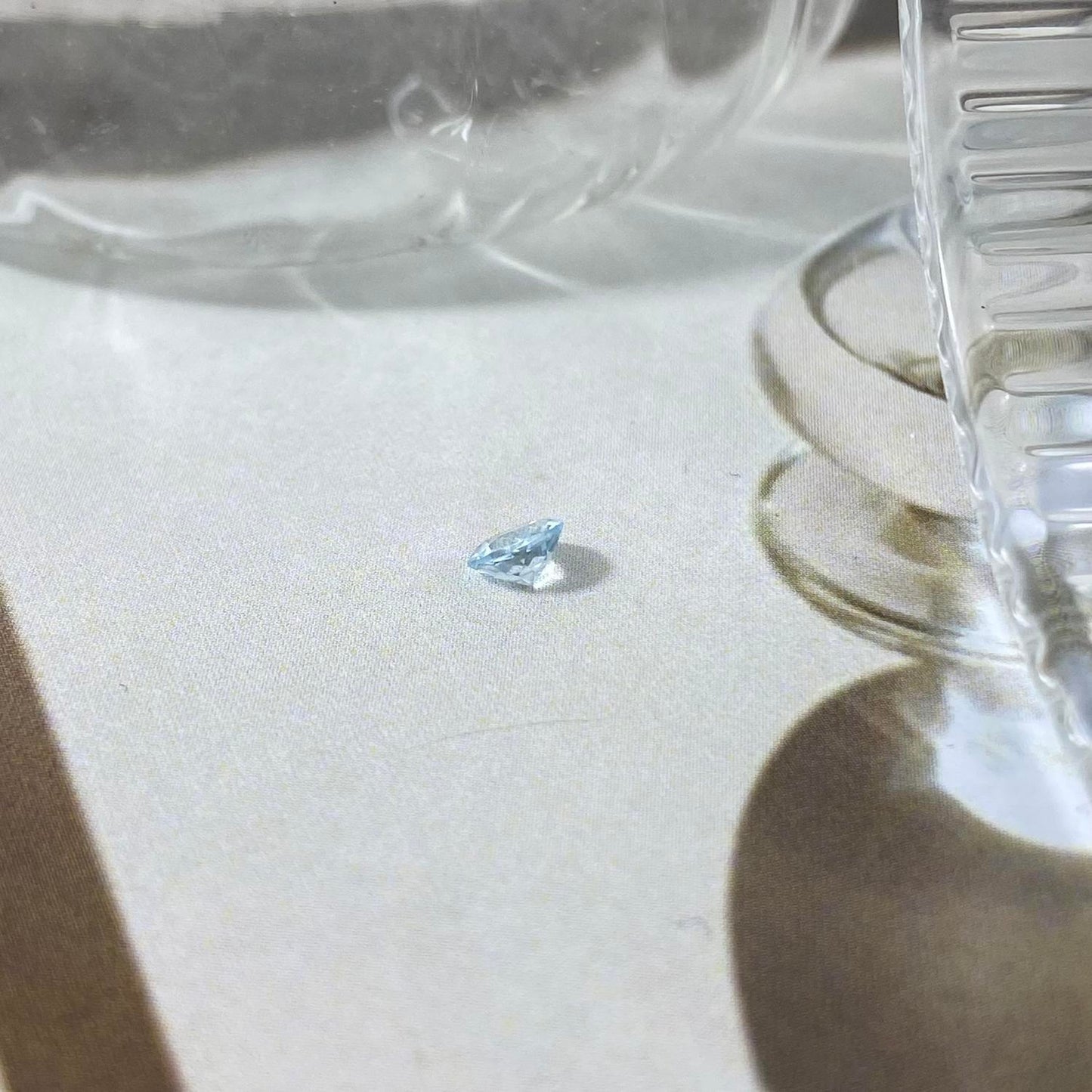 Blue Topaz Round 4mm natural