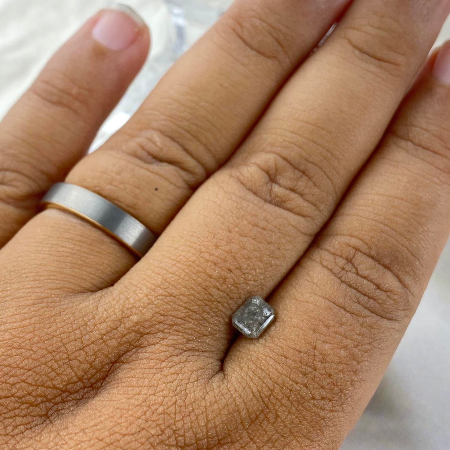 Salt Peper Diamond Emerald Cut 0,87ct 5,7mm