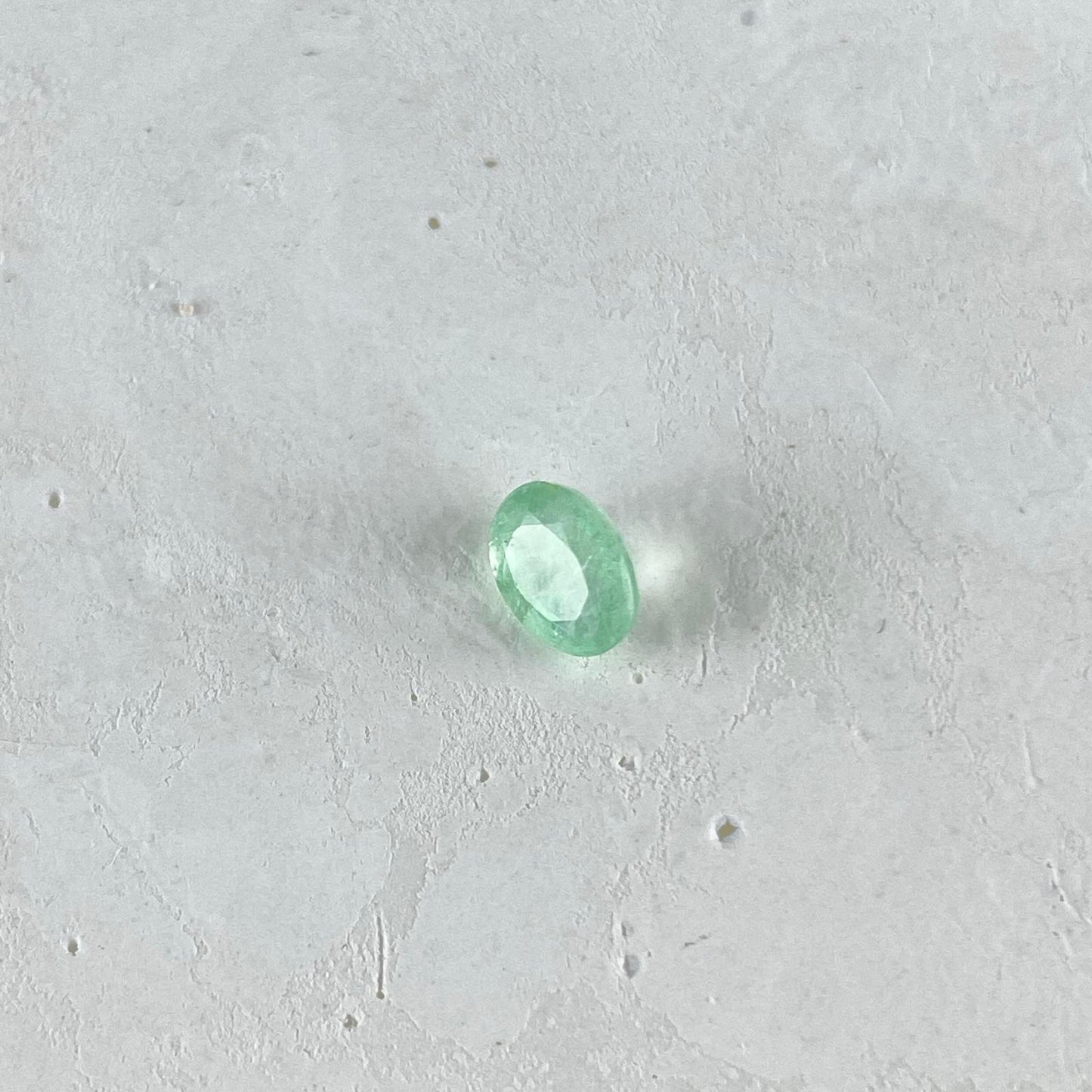 Columbian Emerald Oval