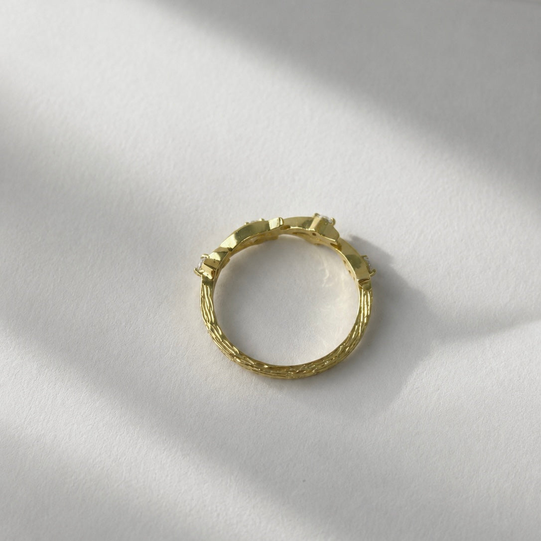 Dainty Twig Ring