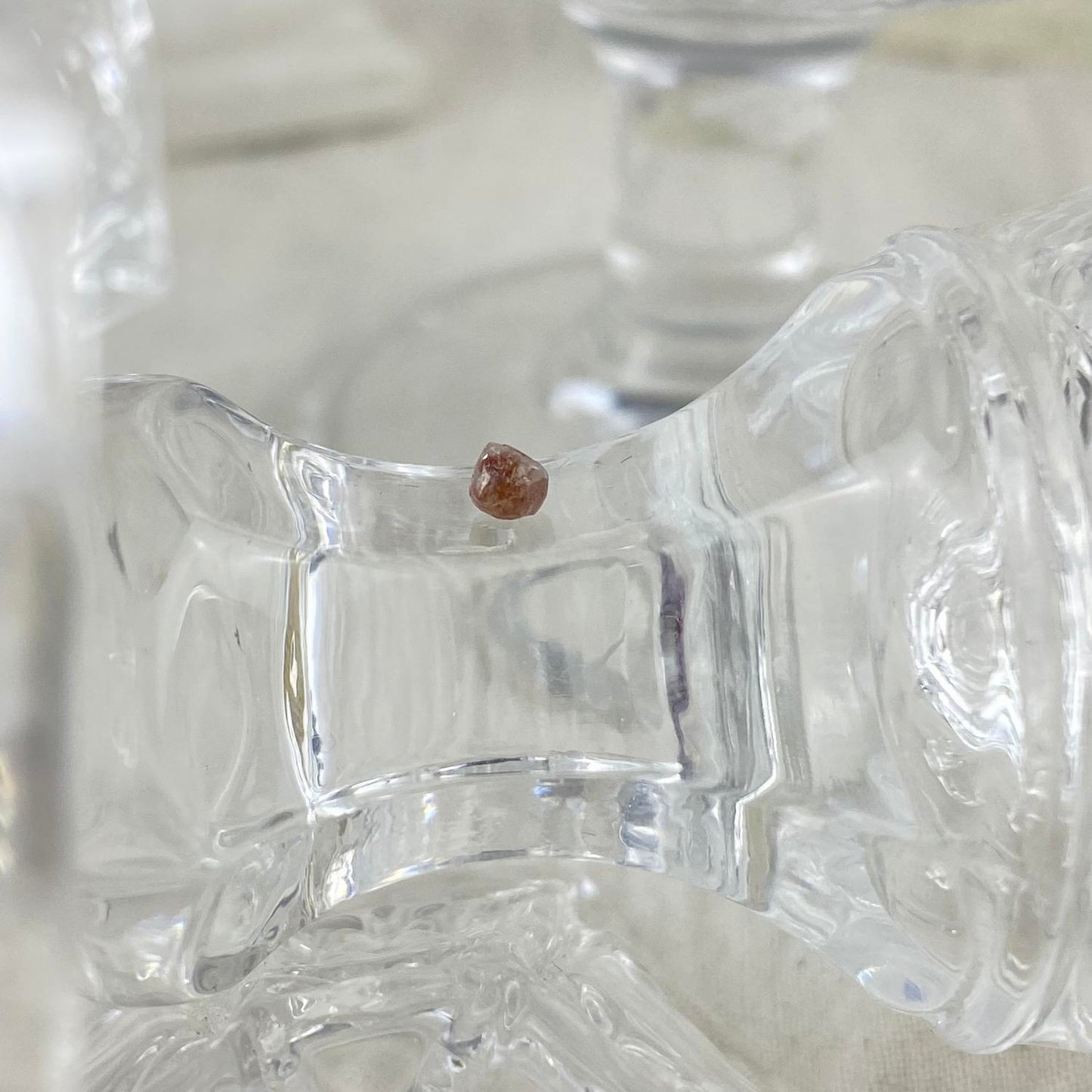 Red Diamond Rough 3mm natural