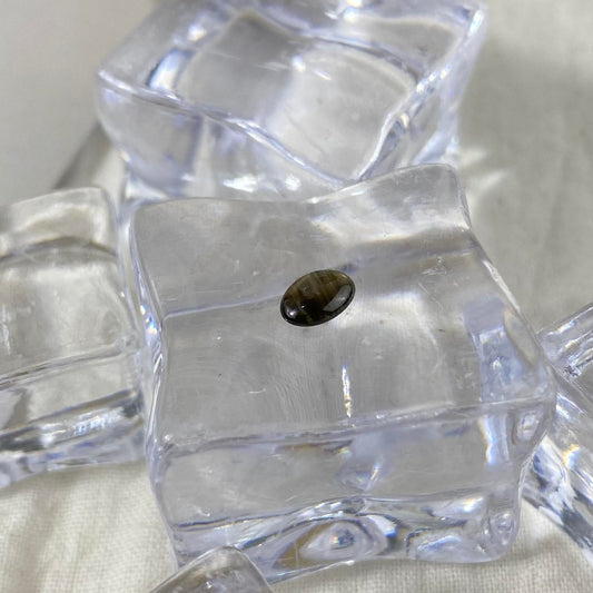 Black Sapphire Oval Cabochon 6x4mm