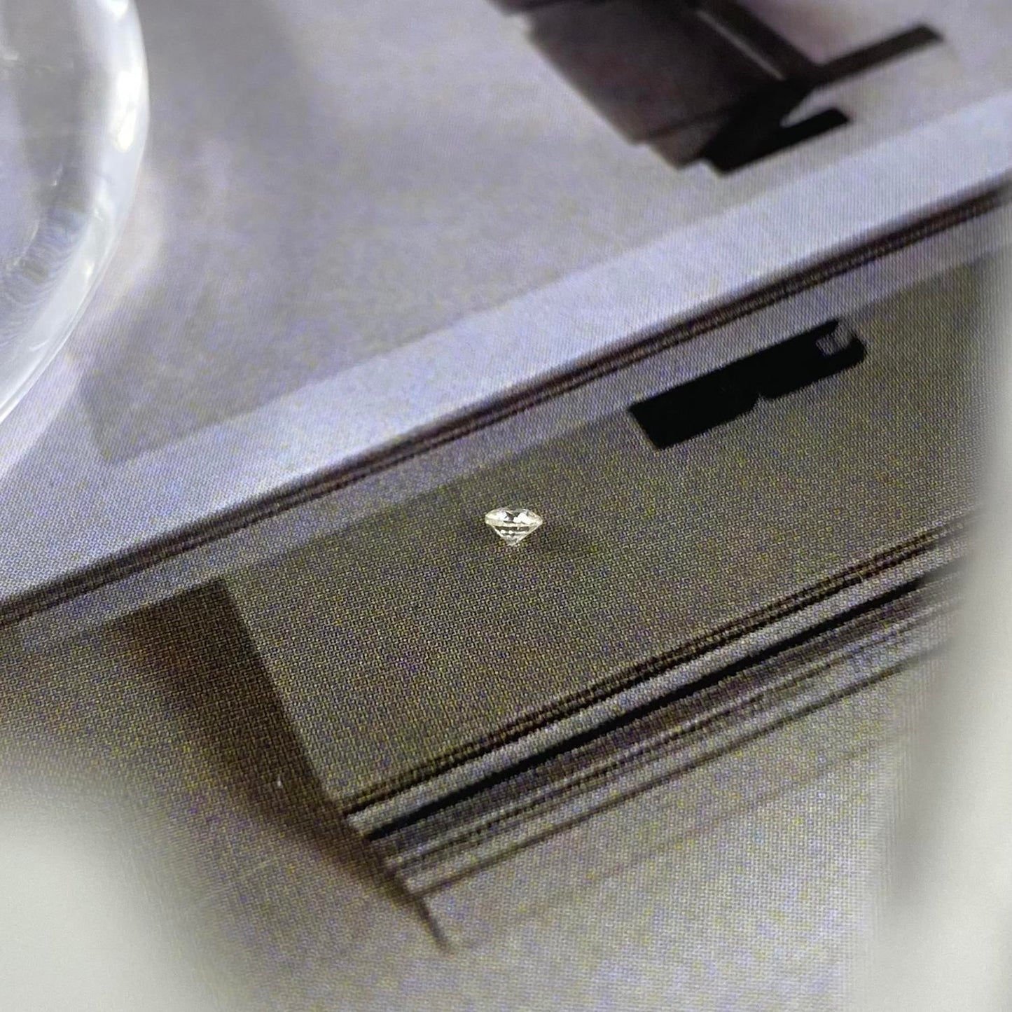 Moissanite Round 2mm good