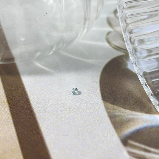 Blue Topaz Round 1,5mm natural