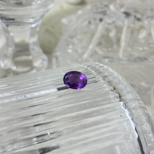 Dark Amethyst Oval 8x6mm natural