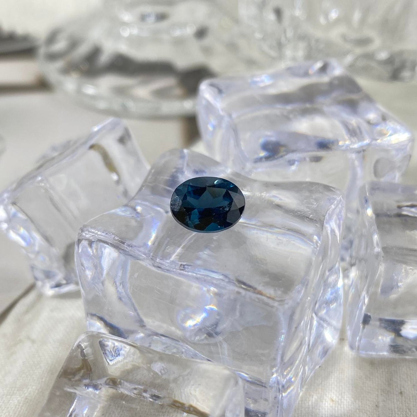 London Blue Topaz Oval 9x7mm