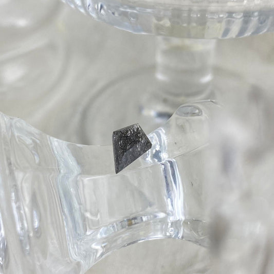 Rutilated Quartz Kite 12x7x4 mm