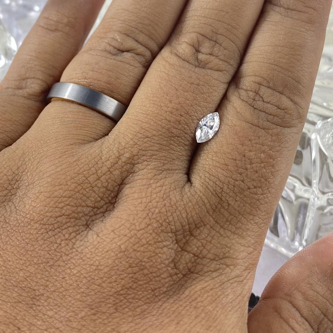 Moissanite Marquise 0,5 ct 4 x 8 mm