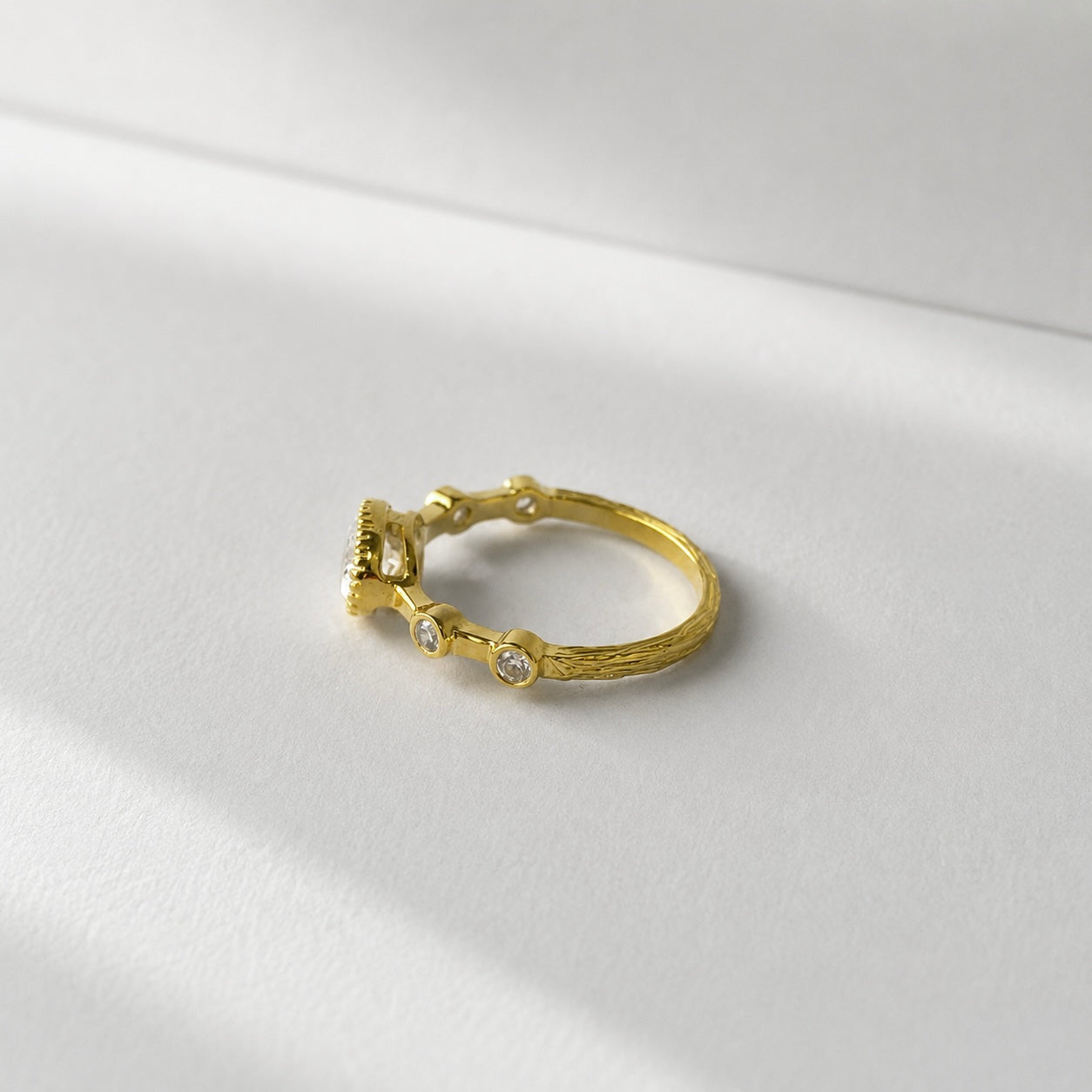 Malai Ring