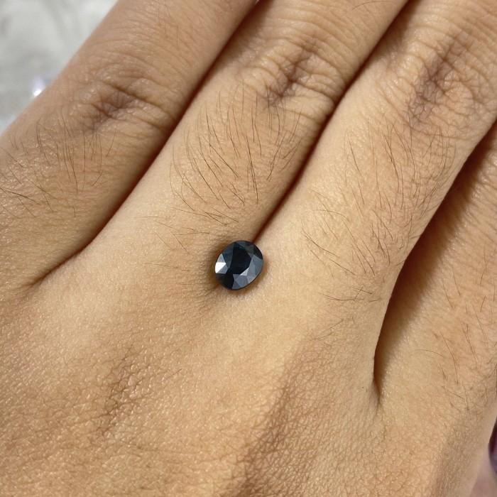 Black Sapphire Oval 0,89ct 6x4,8mm