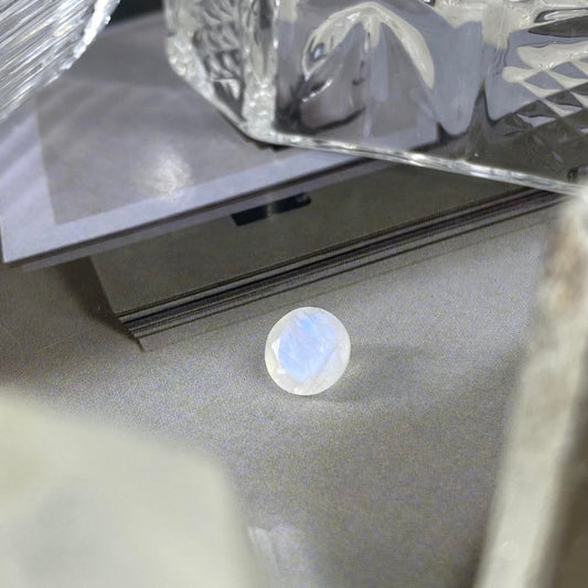 Moonstone Round 8mm natural