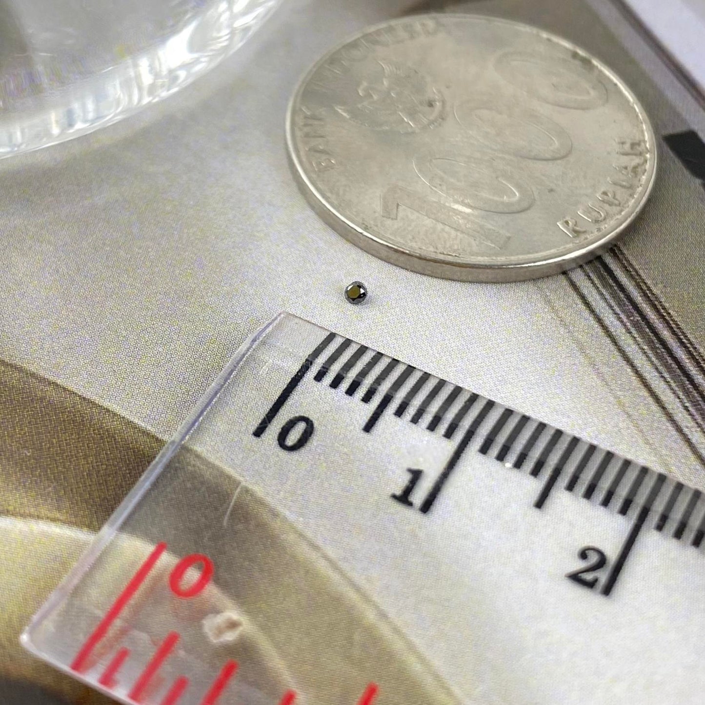 Black Diamond Round 1mm natural