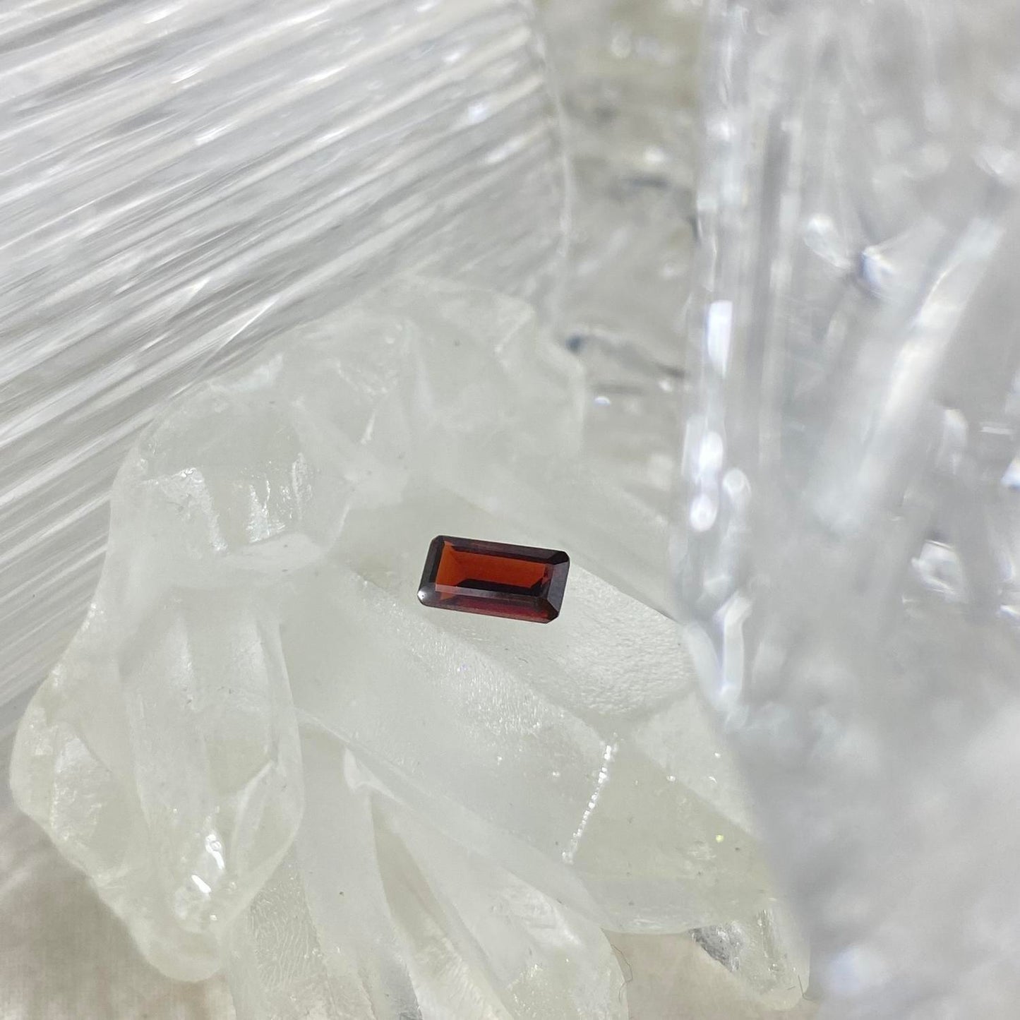 Red Garnet Baguette 4x8mm