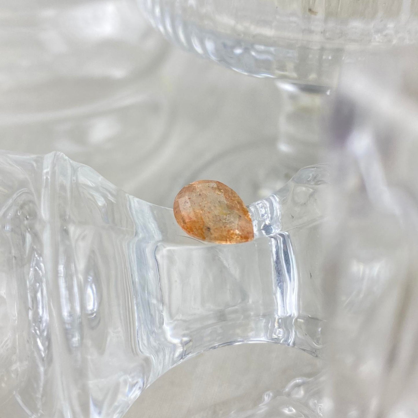 Sunstone Pear 11x8 mm natural