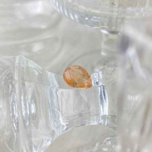 Sunstone Pear 11x8 mm natural